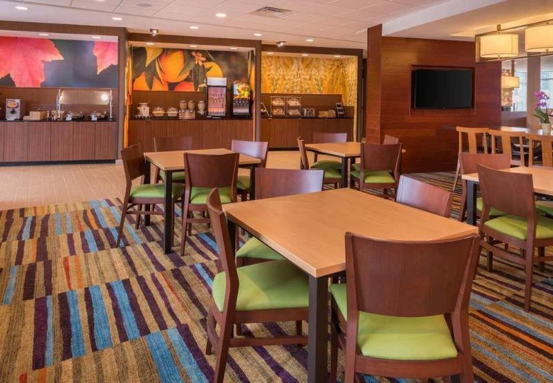 Towneplace Suites Хантингтон Экстерьер фото