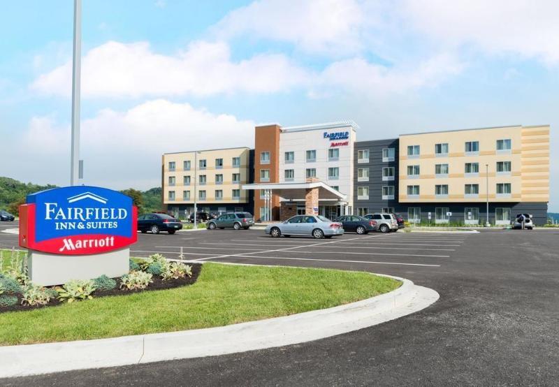 Towneplace Suites Хантингтон Экстерьер фото